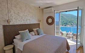 Blue Diamond Rooms